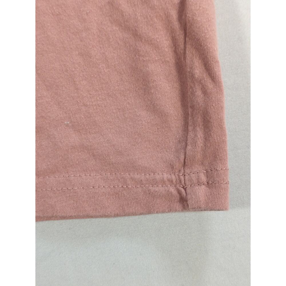 Abercrombie Queen Tour '75 Tee M Pink Soft A&F Collection Band Graphic Shirt - Picture 5 of 13